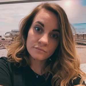 Meet your Posher, Julie